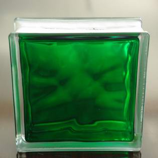 Brique de verre nuageux vert intérieur